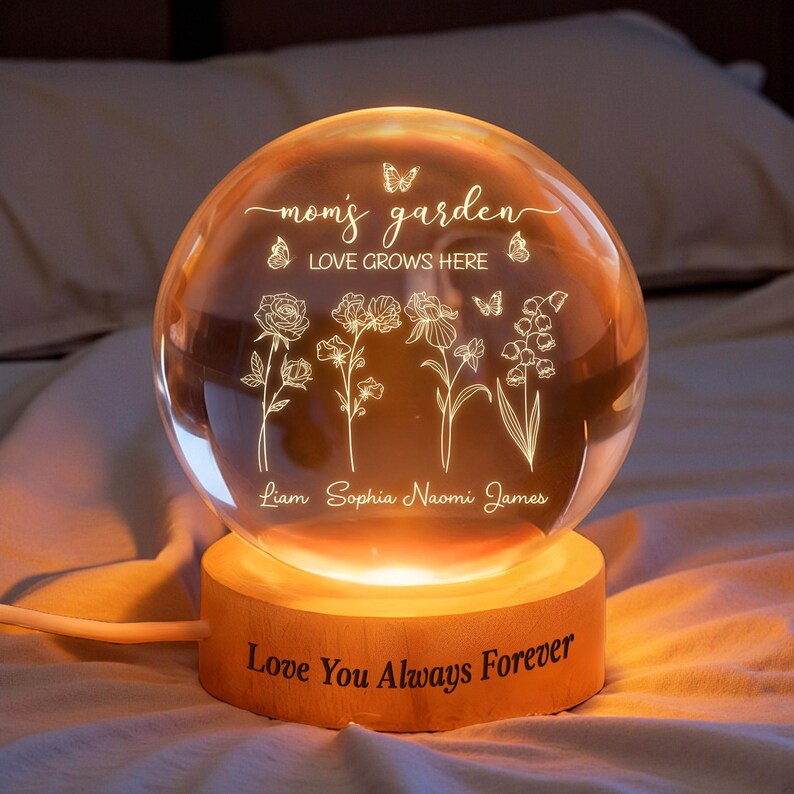 GETFAMILYGIFTS™Custom Grandma’S Garden Crystal Ball Night Light,Birth Month Flower With Grandkids' Names, Gift For Mother’S Day