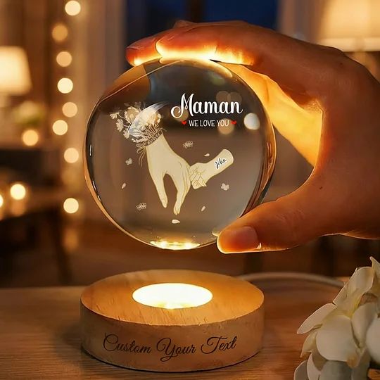 We Love You Mom Holding Hands Crystal Ball Night Light Mother's Day Decoration Gift