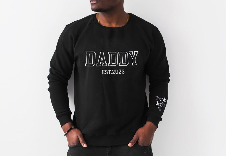 Custom Embroidered Dad Sweatshirt/Hoodie With Kids Names,Father's Day Gift