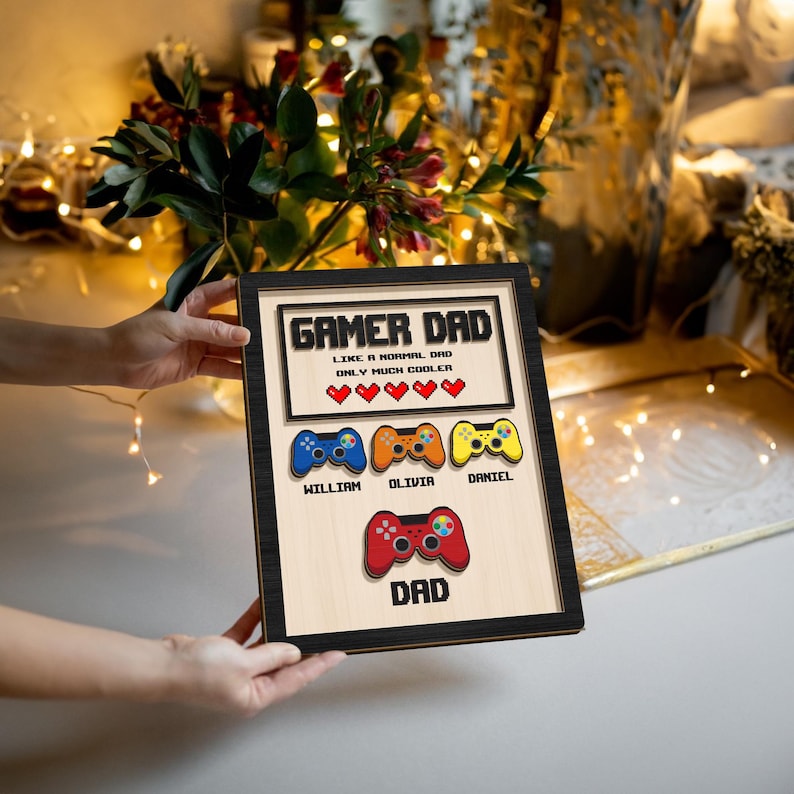 Custom Kid's Names Gamer Wooden Sign, Gaming Hand Play Wood Sign, Father's Day Gift