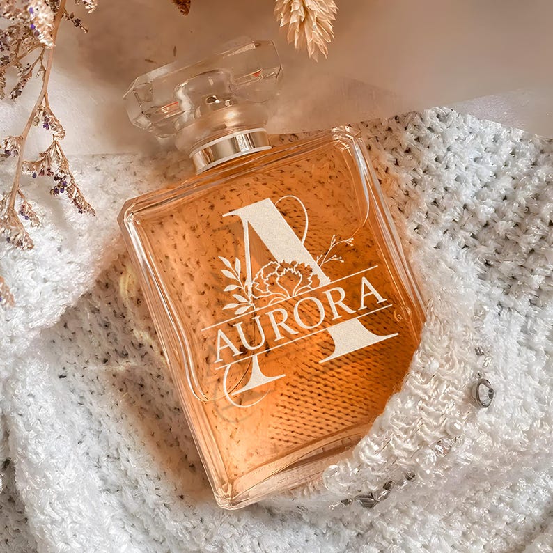 Custom Family Name Perfume Bottle Gifts Perfume Bottle, Engraved Birth Flower Gift For Mom