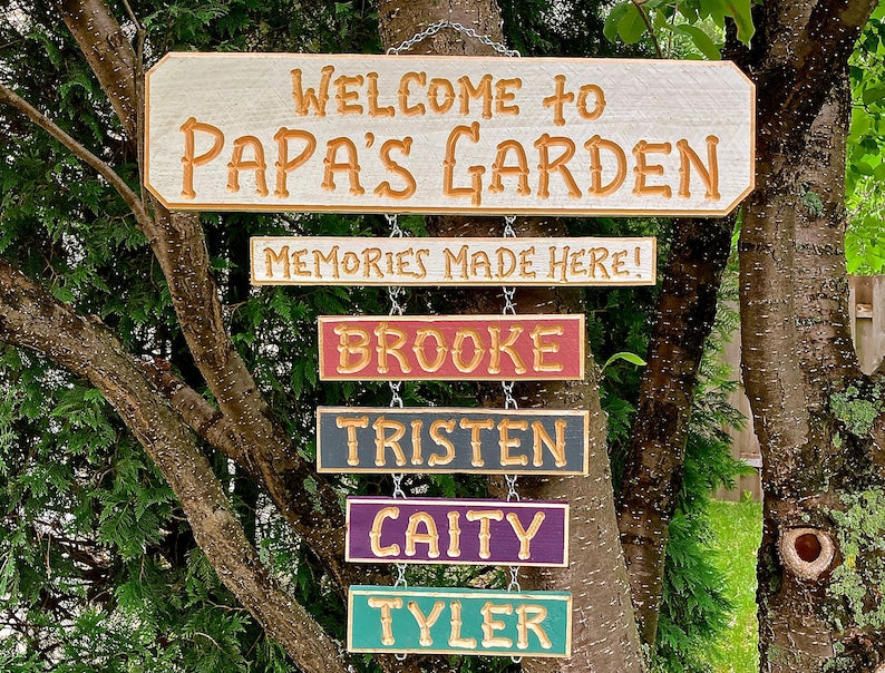 NANA PAPA GRANDPA Grandma Grandchildren Carved signs