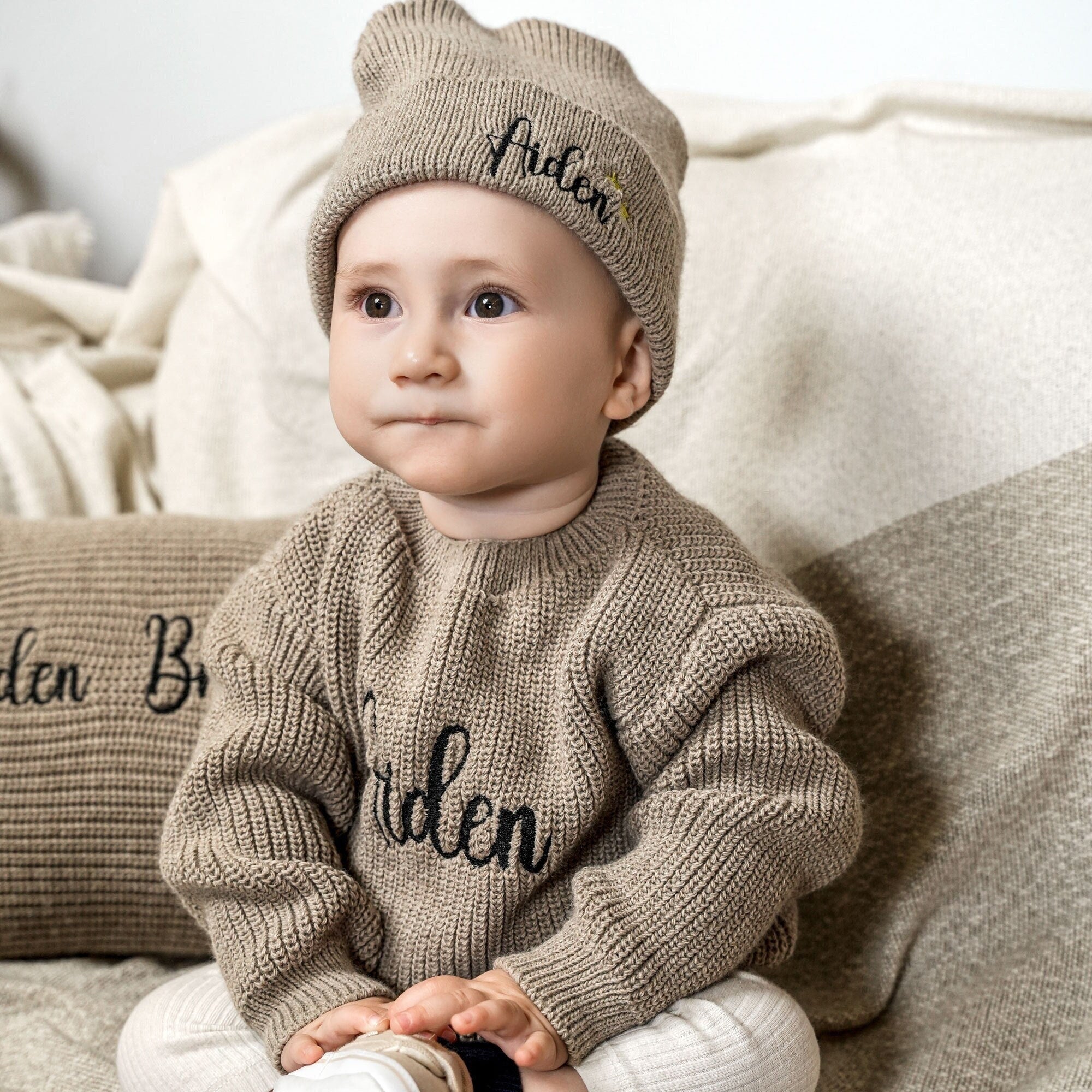 Personalized Baby Embroidered Beanie Sweater Set, Custom Baby Name Beanie, Baby Shower Gift, First Christmas Baby Gift Set, Newborn Gift, Pregnancy Gift