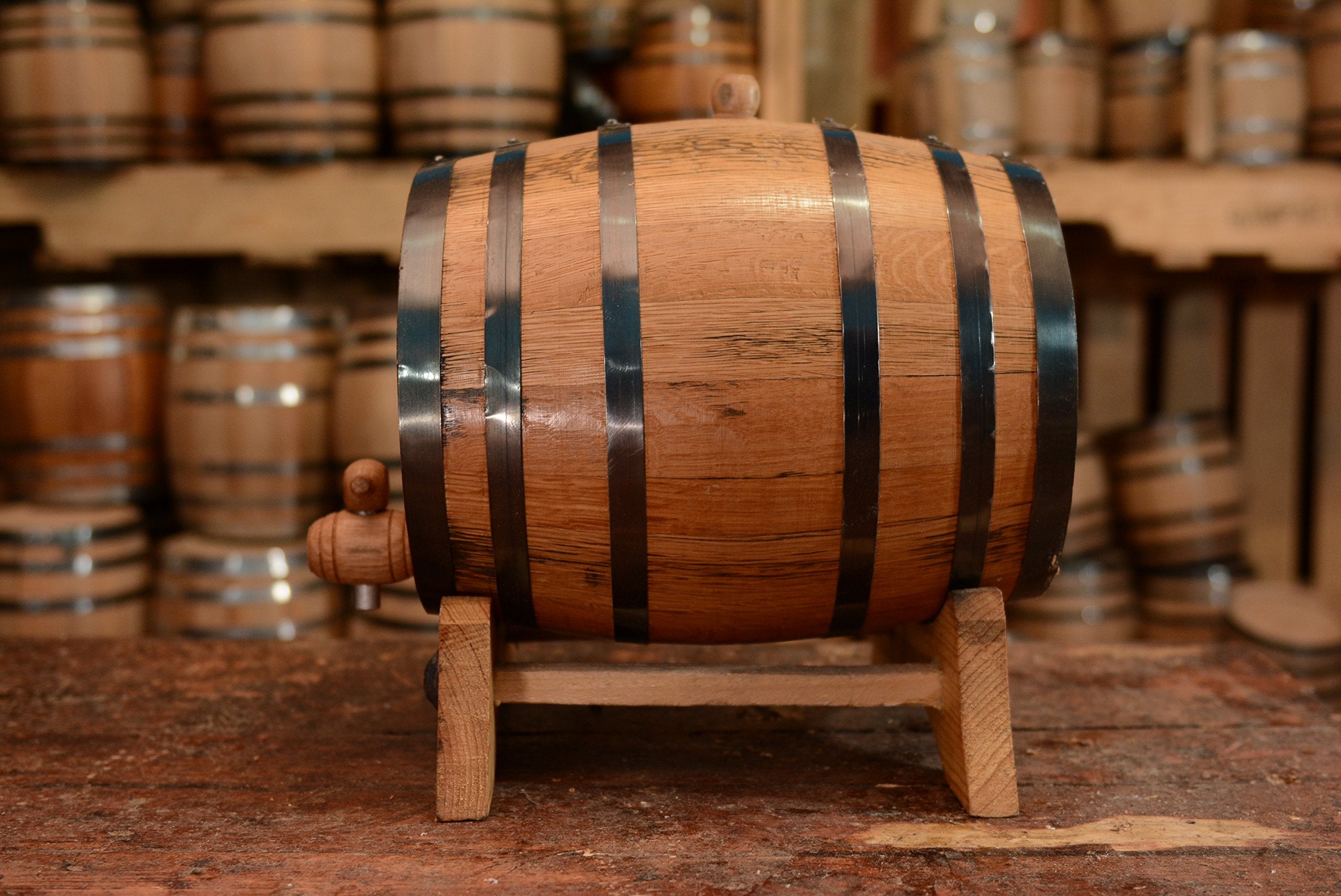 🥂Personalized - Custom Engraved American Premium Oak Aging Barrel - Age your own Whiskey, Beer, Wine, Bourbon, Tequila, Rum, Hot Sauce & More | Barrel Aged (3 Liters)