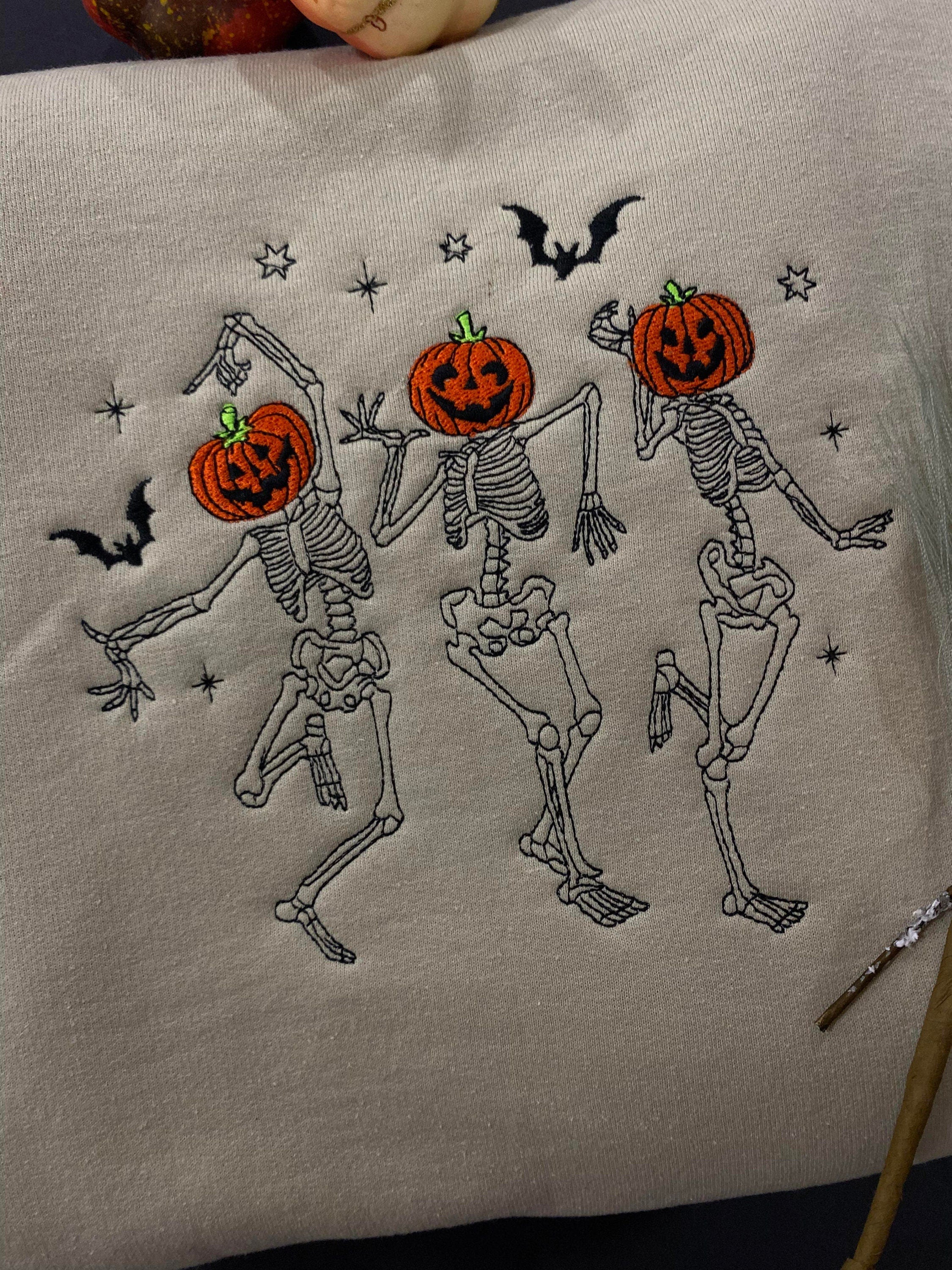 🎃🔥(Best seller)Embroidered Haunted Pumpkin Hoodie/Sweatshirt