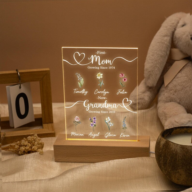 Custom First Mom Now Grandma Night Light,Personalised Birth Month Flower Lamp With Kids Names