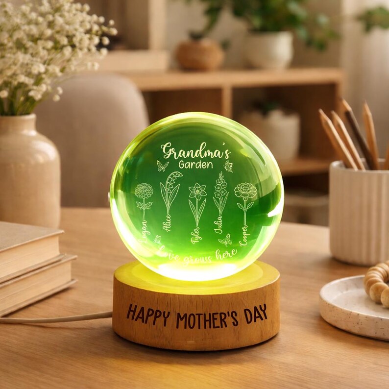 Getfamilygifts™ Grandma Garden Crystal Ball Night Light – Mother’s Day Gifts for Grandma | Custom Grandkids' Names &amp; Birth Month Flower Keepsake