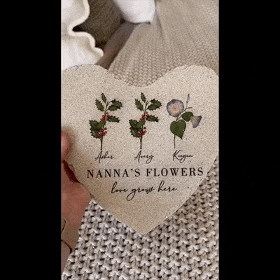 Personalized Birth Flower Garden Stone – Custom Christmas & Holiday Gifts for Her