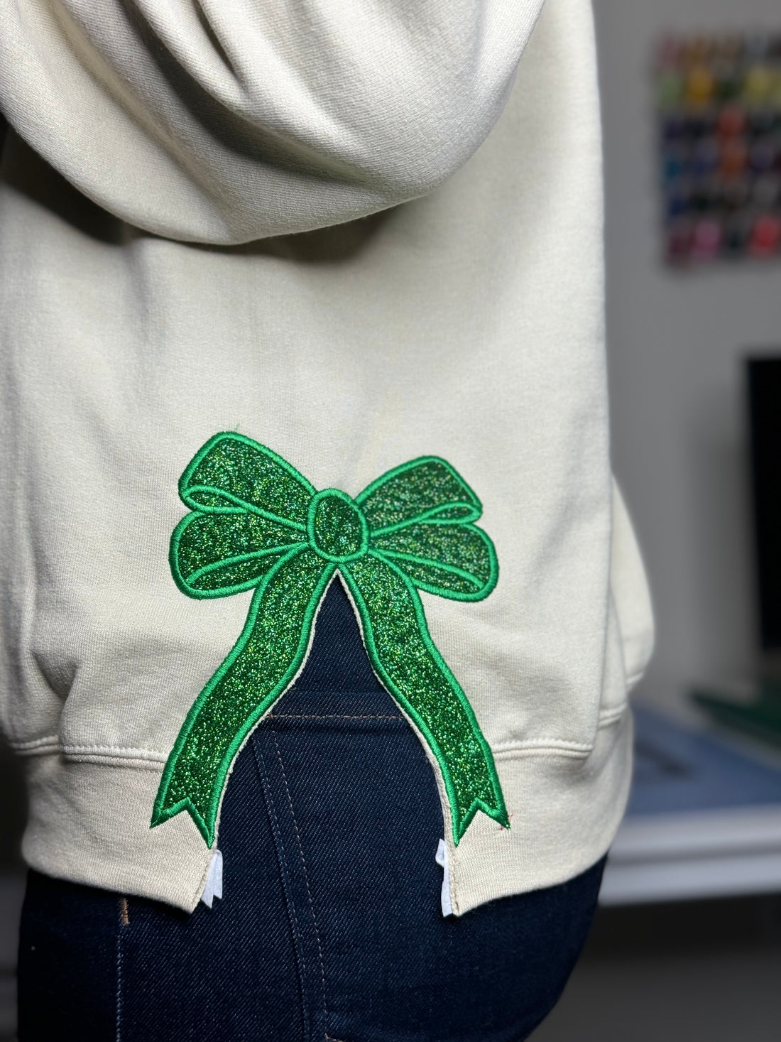 Christmas Applique Bow Shirt, Cute Christmas Shirt, Coquette Bow, Embroidered Side Slit Bow Shirt
