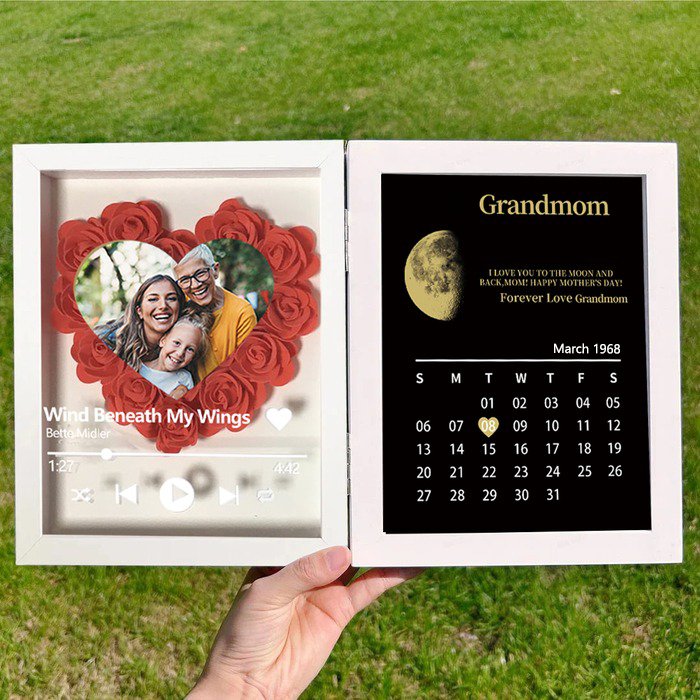 (Heart With Song) Custom Flowers Frame for Mom Grandma with REAL MOON PHASE Calendar