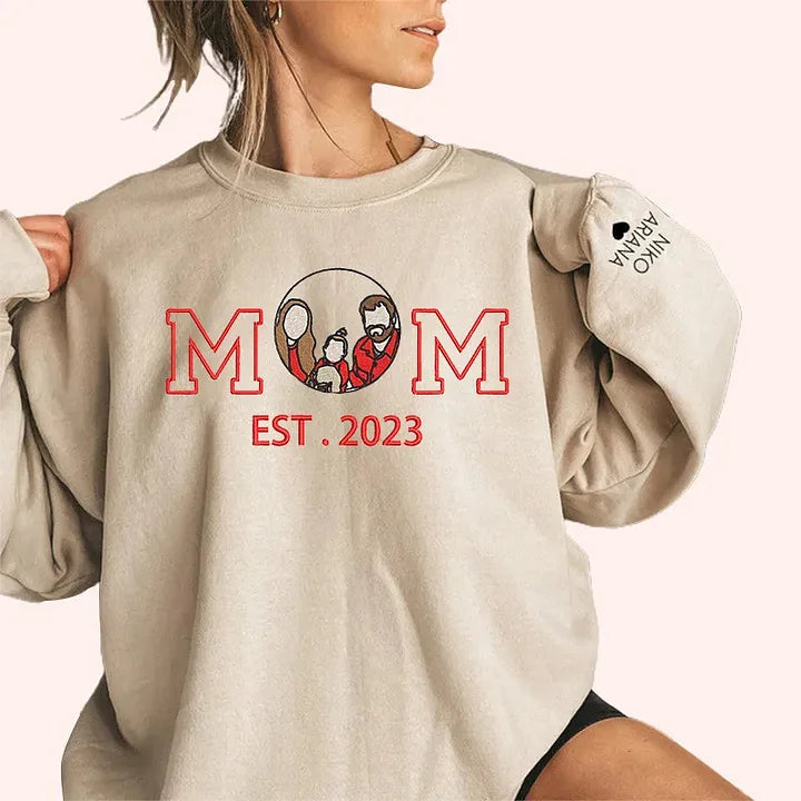Personalized Embroidered Family Photo Sweatshirt - 🔥Mother's Day Sale🔥