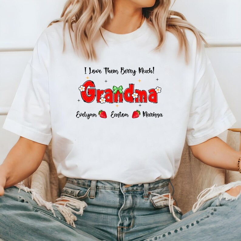 Custom Strawberry Mom T-Shirt with Child's Name Printed - Sweet Mother's Day Gift for Her