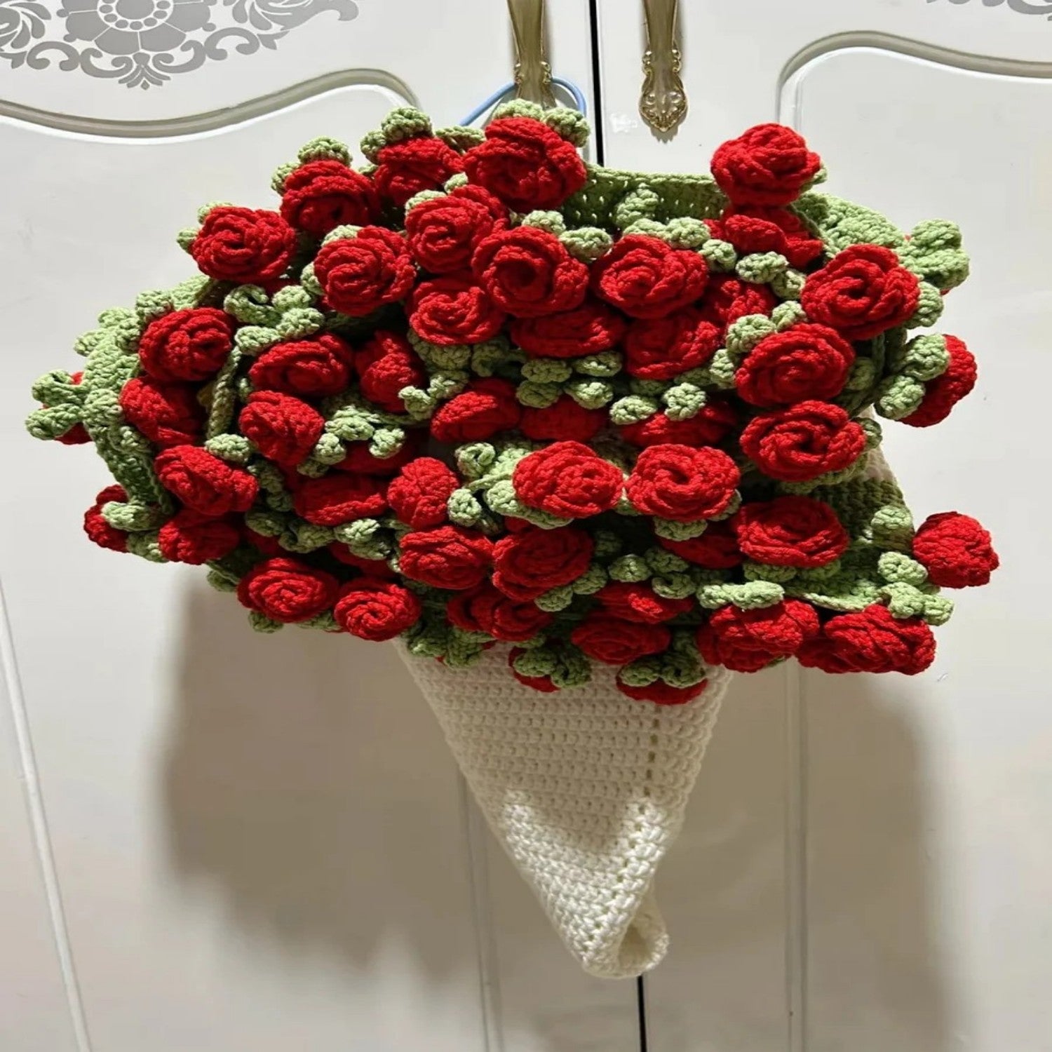 💐Hand-Knitted Rose Blanket DIY Kit & Ready🌹-Made Gift For Mother's Day Valentine's Day