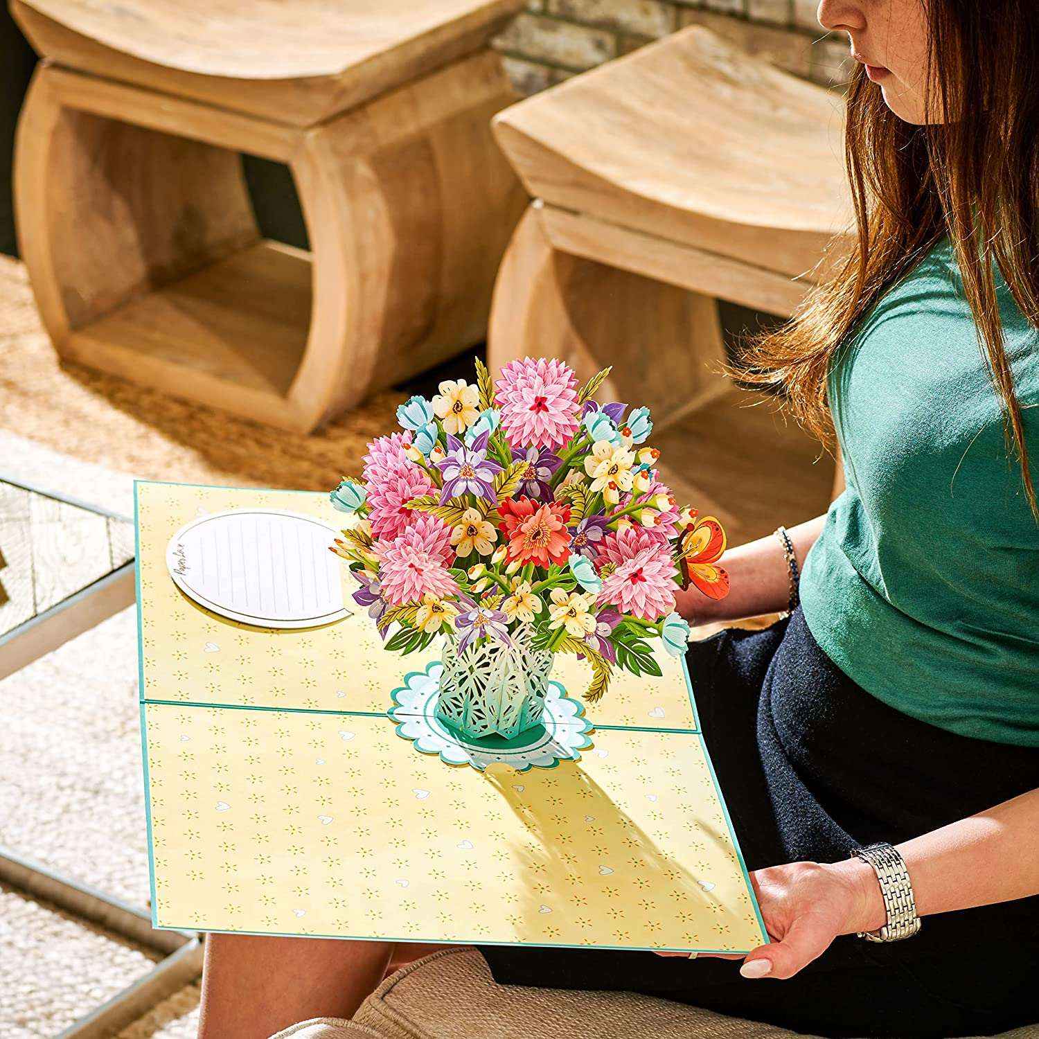 Spring Flower Bouquet Pop Up With Detachable Paper Flower