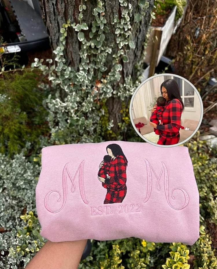 Custom Embroidered Mum Sweatshirt with Mum Kids Portrait