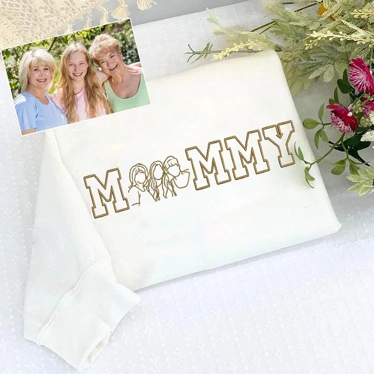 A Lasting Silhouette, Custom Mum Sweatshirt with Portrait Outline & EST Year