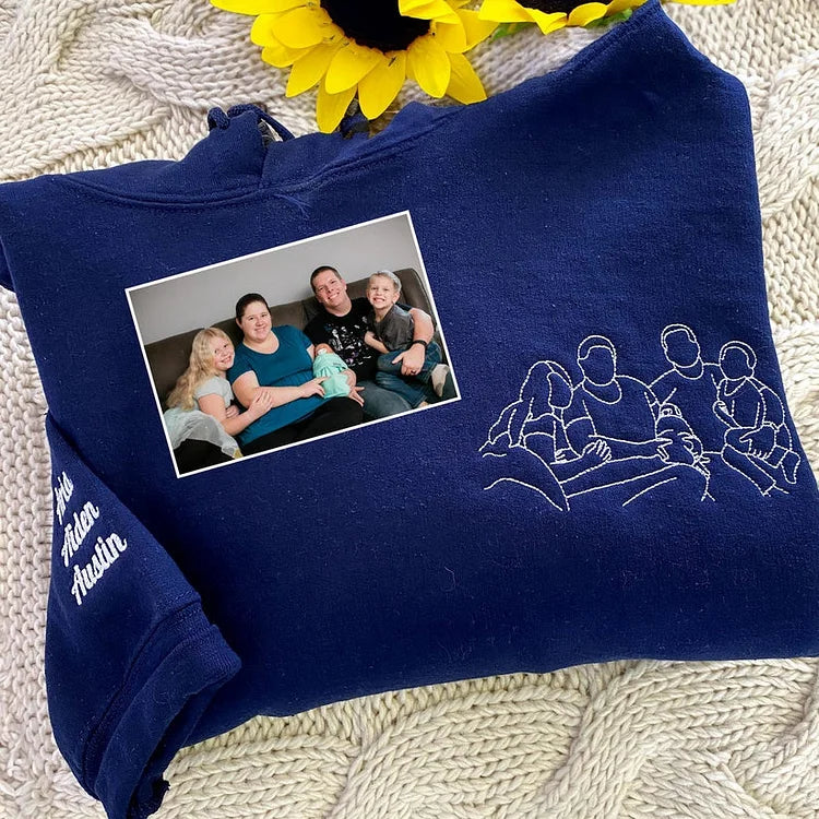 Custom Embroidered Sweatshirts & T-shirt - Personalized Outline Family Portrait From Photo