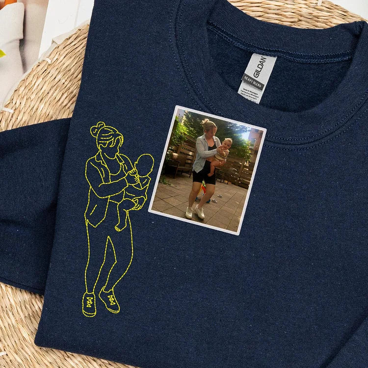 Mom Sweatshirt from Photo ,Custom Embroidered Mama Sweatshirt with Mama Portrait From Photo ,Mom and Son T-Shirt