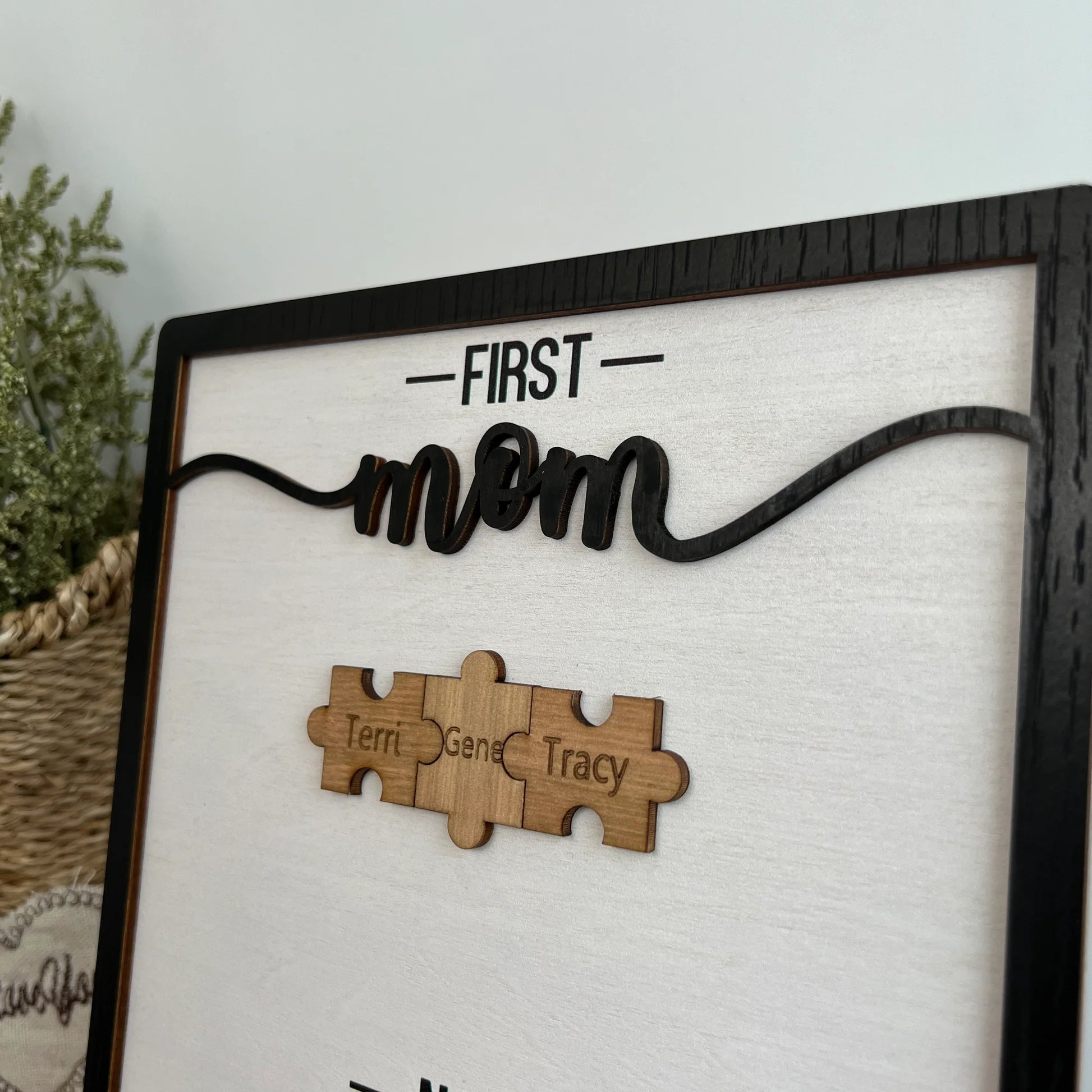"First mom Now grandma" Puzzles Pieces Name Sign Personalized Mother's Day Gift