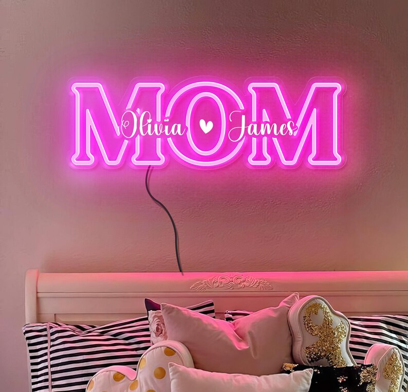 Custom Name Neon Light For Mom – Personalized Led Light For Mother's Day Gift
