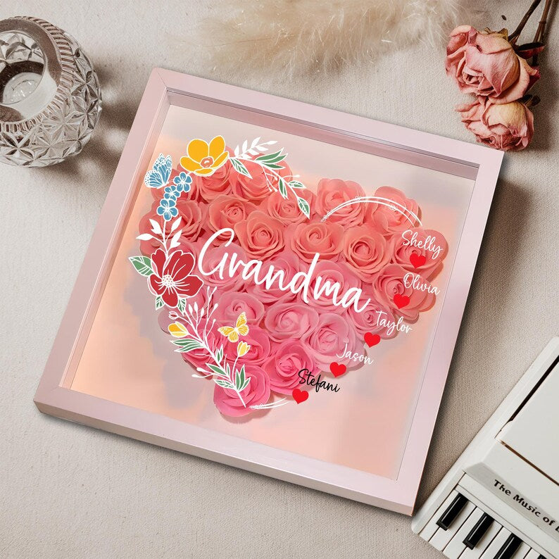 Custom Heart-Shaped Flower Name Box For Mom