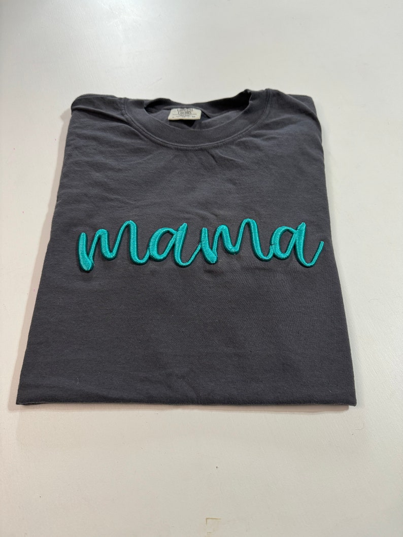 Custom Mama 3D Puff Embroidery Sweatshirt/T-shirt/Hoodie