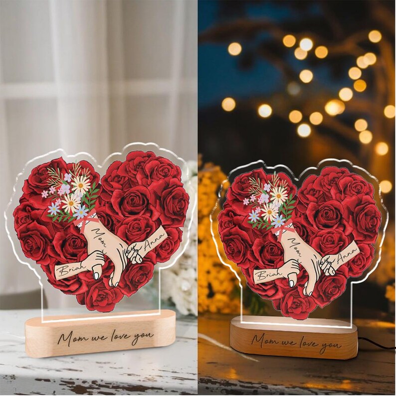 Personalized Mom with Child Hand LED Night Light – Custom Name Mother’s Day Gift