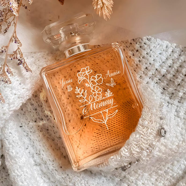 Custom Birthmonth Flower Perfume Bottle Gift for Mom