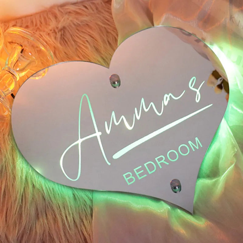 Personalised Name Heart-shaped Mirror Sign Custom illuminated Light-Up Bedroom Sign for Couple