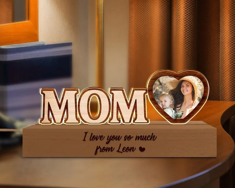 Custom Mom Acrylic Night Light, Mother’s Day Gift, Mom Birthday Gift, Gift from Daughter