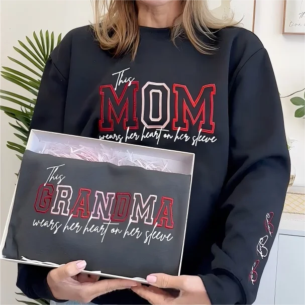 GETFAMILYGIFTS™Custom Embroidered Mum Wears Her Heart On Her Sleeve Sweatshirt | Mother’s Day Gift