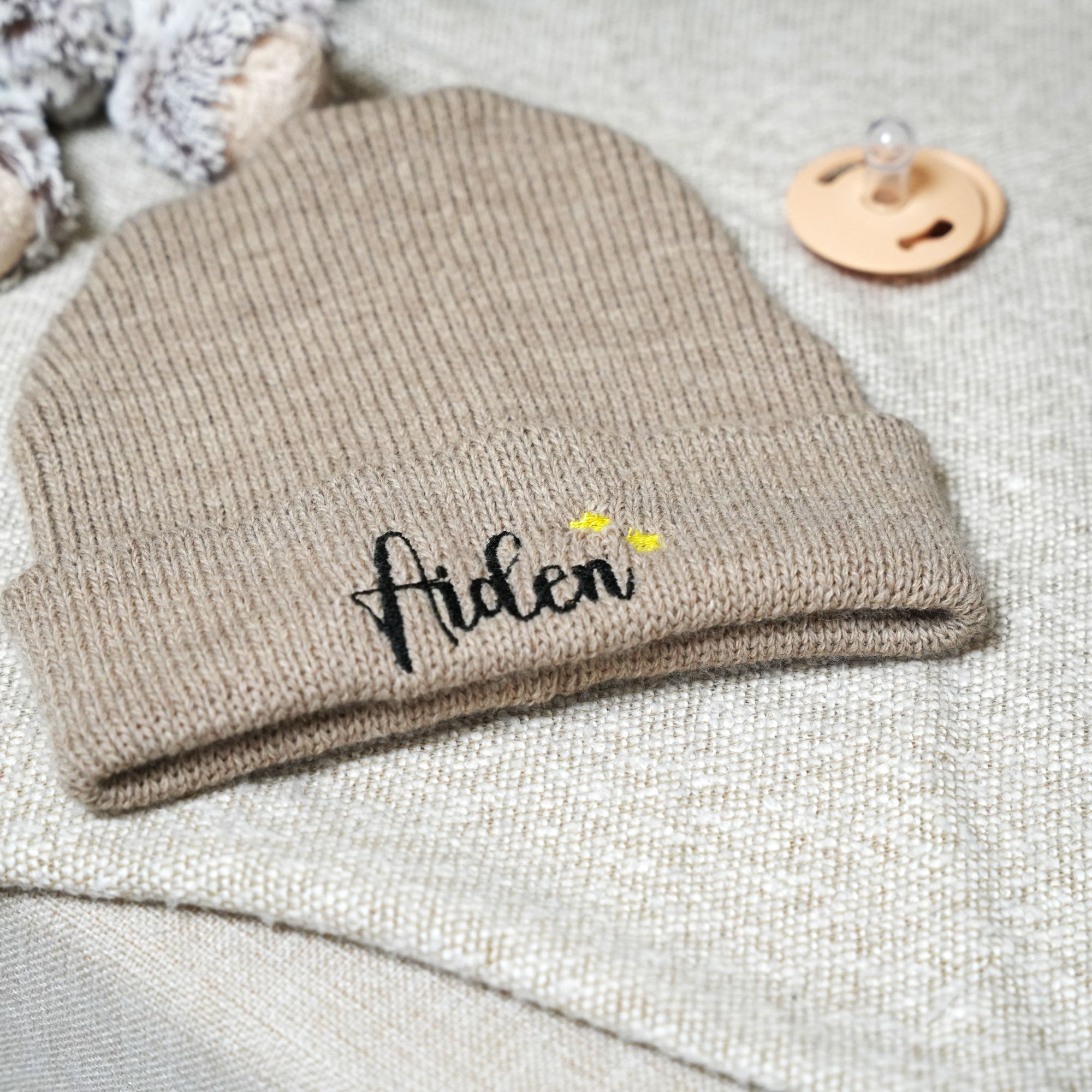 Personalized Baby Embroidered Beanie Sweater Set, Custom Baby Name Beanie, Baby Shower Gift, First Christmas Baby Gift Set, Newborn Gift, Pregnancy Gift