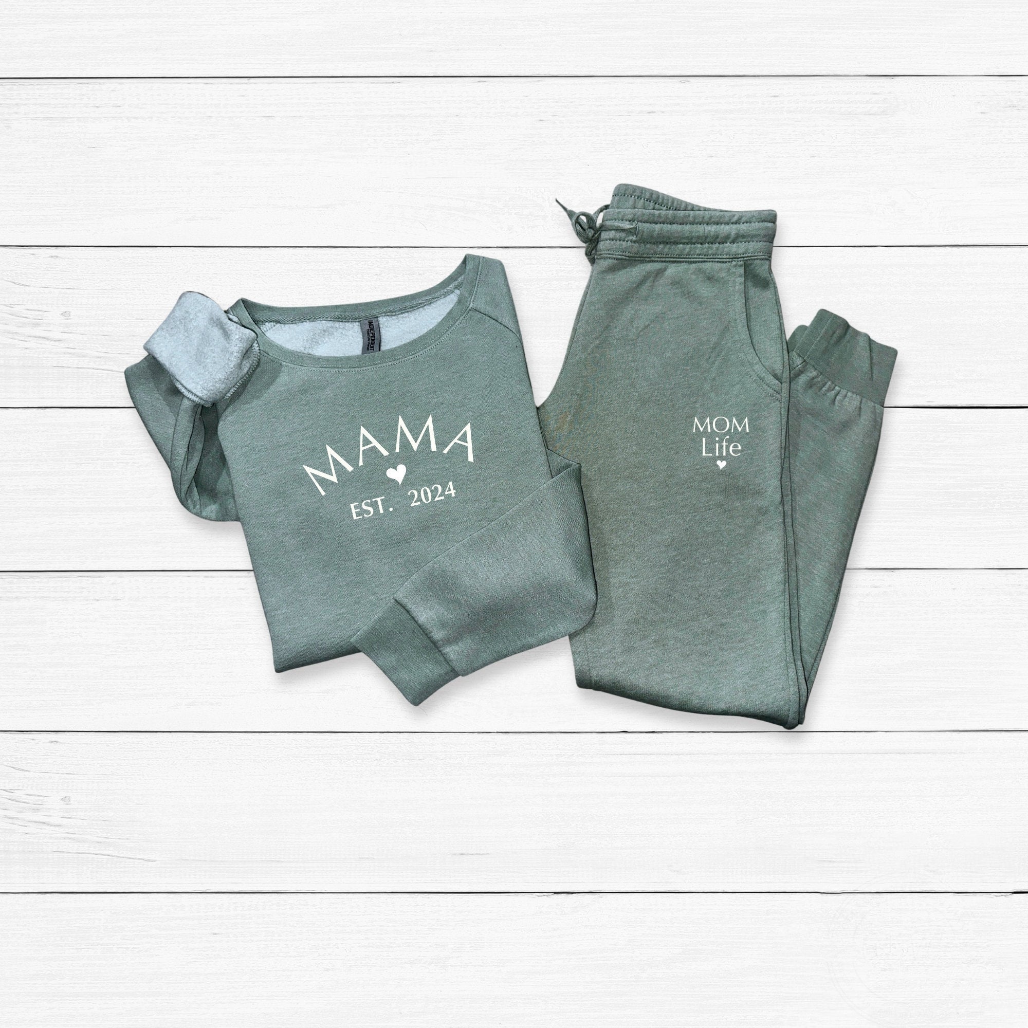Custom Mom Sweatshirt Set, Mama Sweatpants, Outfit for Mom, Mother's day gift, new mama gift