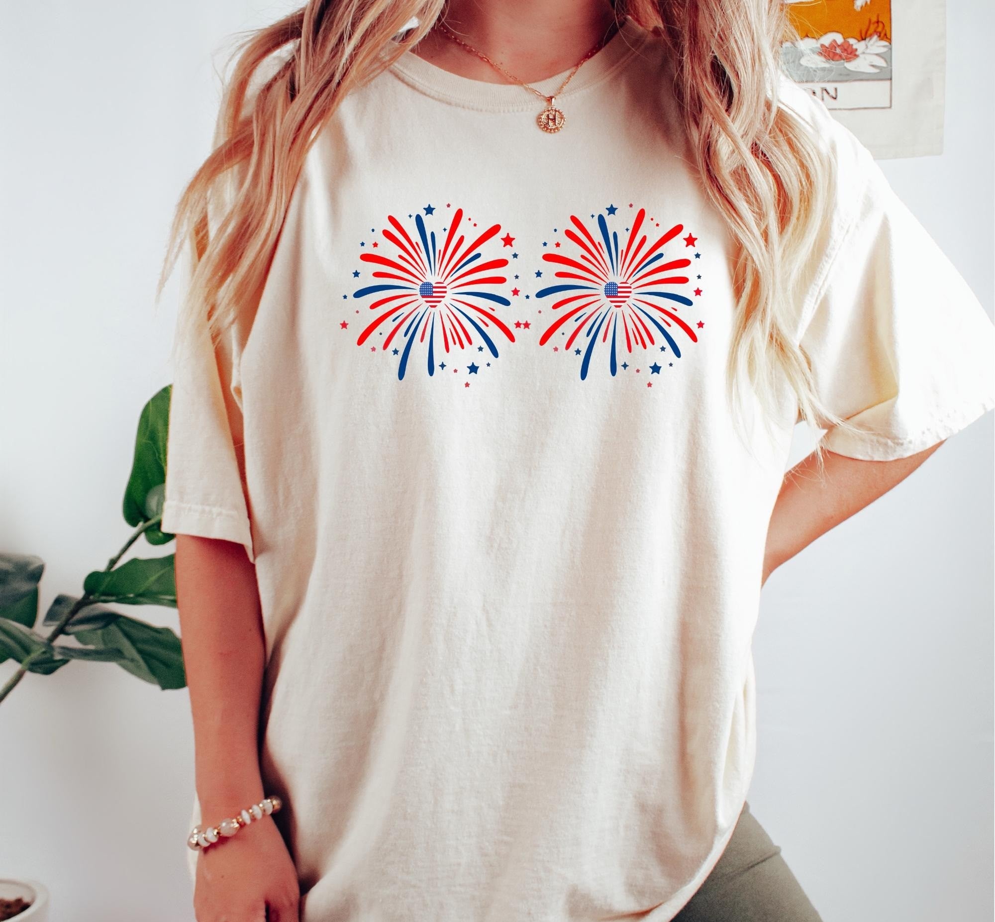 Funny Couple Matching 4th of July Couples Shirt – Just Here for the Fireworks, American Flag Tee