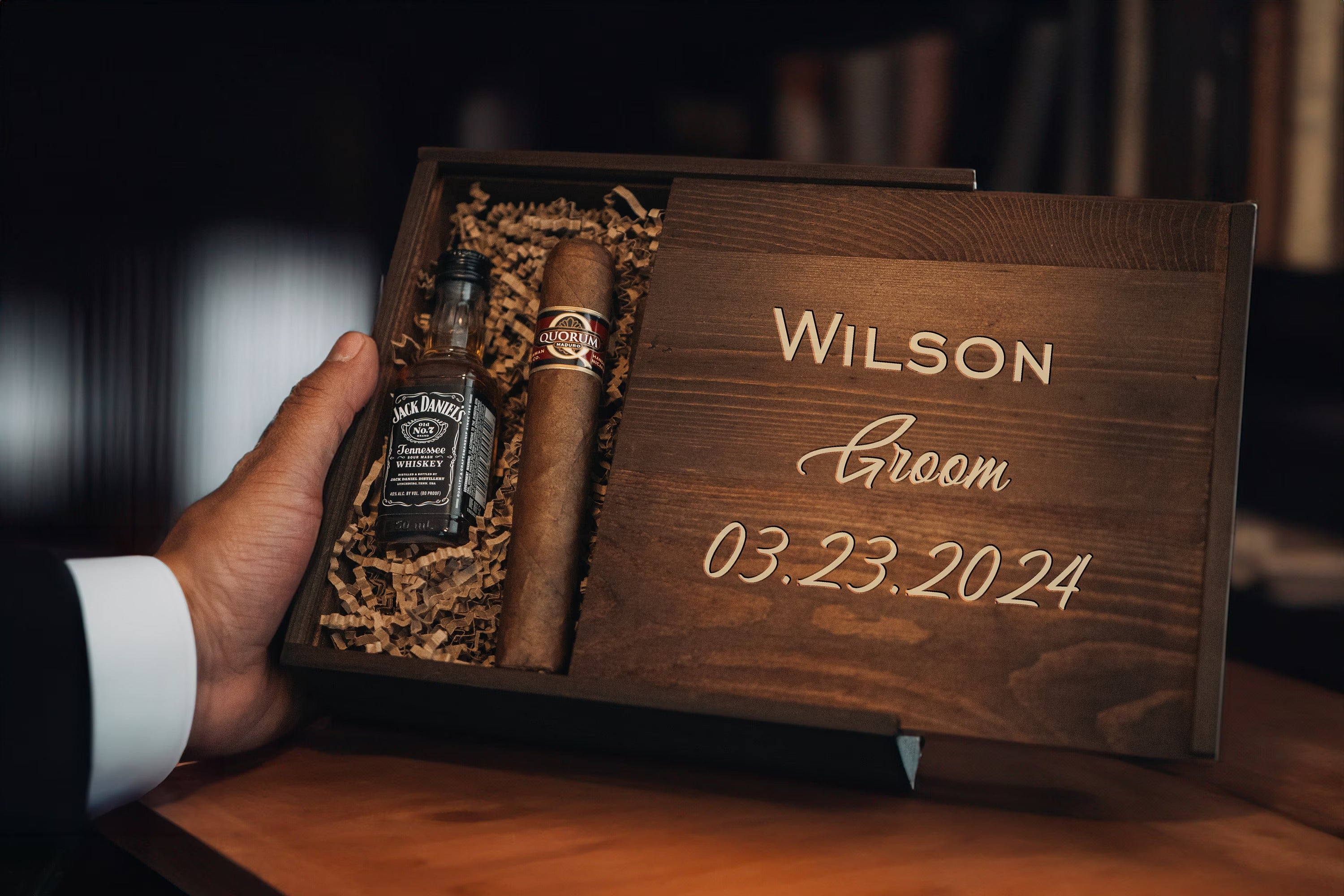 Personalized Groomsmen Gift Box | Engraved Pine Wood Cigar Box for Wedding & Best Man