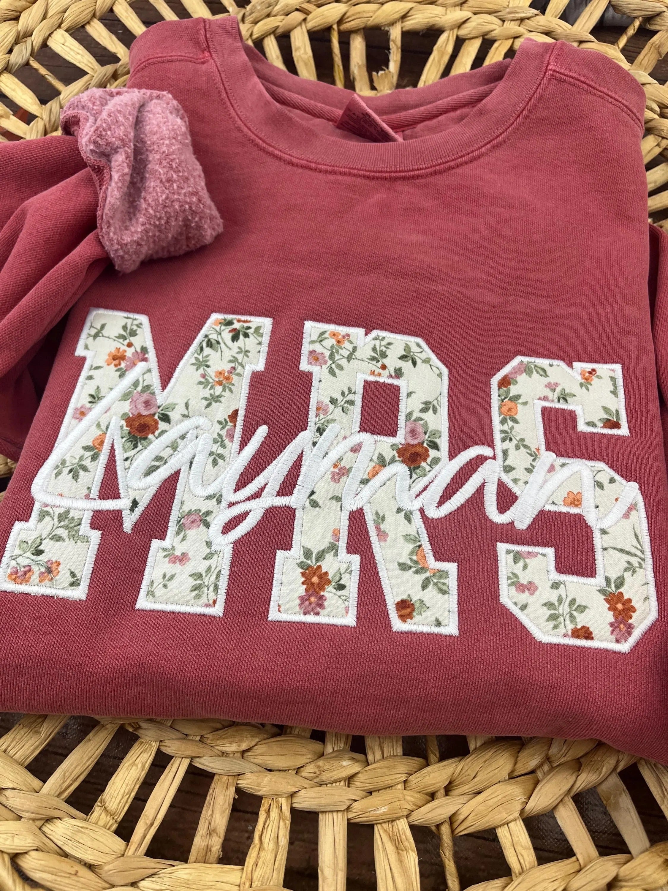 Custom MRS Applique Sweatshirt or Tee – Embroidered with Bride’s Last Name – Personalized Bridal Gift for Weddings, Engagement & Honeymoon