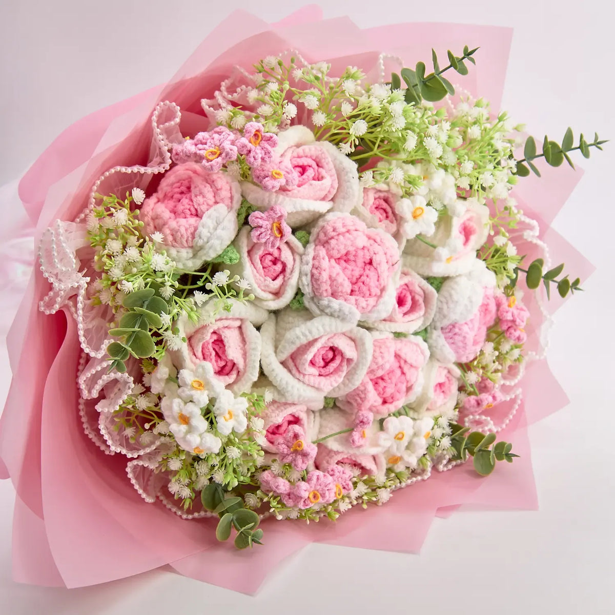 Oversized Blush & White Rose Crochet Bouquet – Handmade Forever Flowers for Couples, Gift Boxed