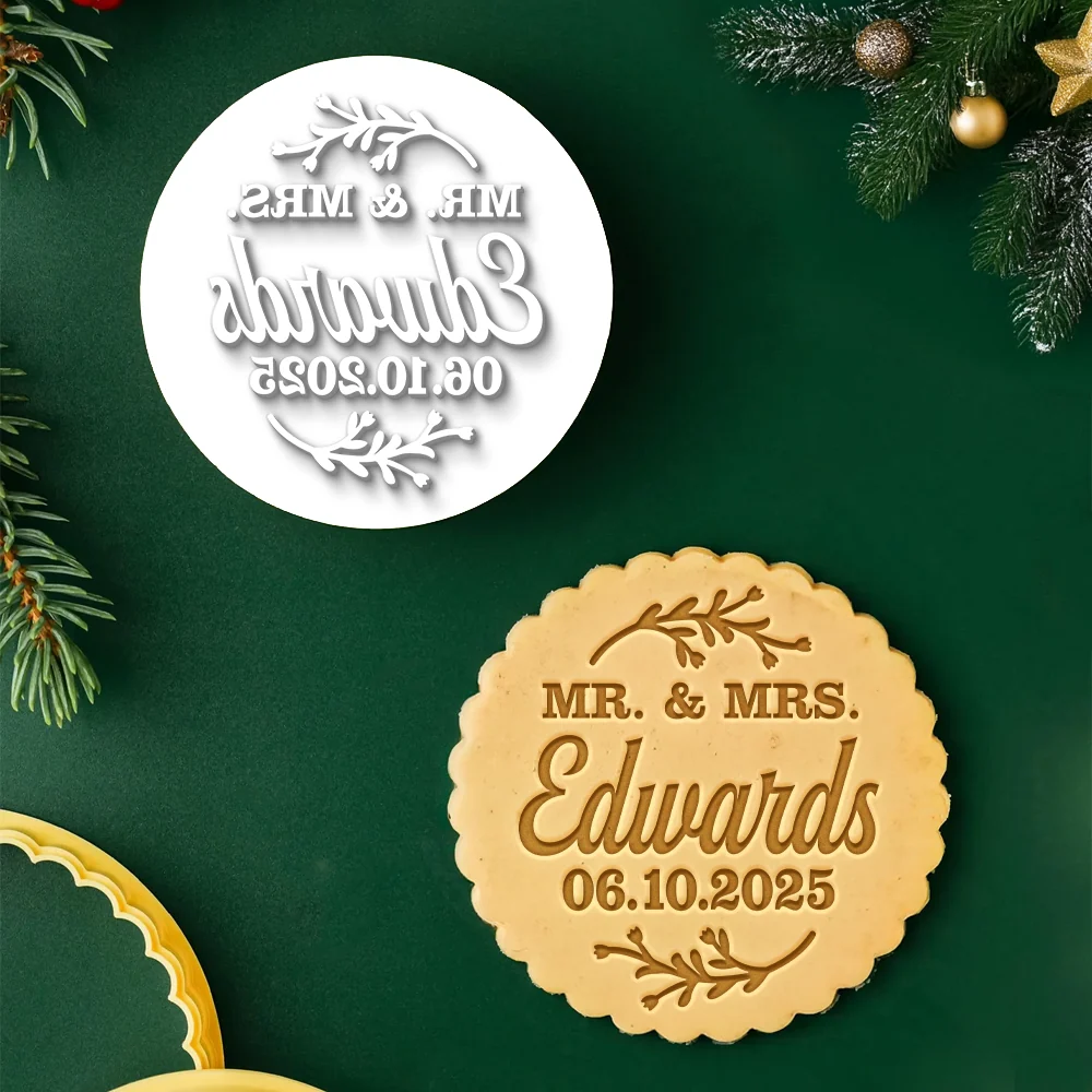 Couple Cookie Stamp with Family Name — Personalized Wedding & Anniversary Keepsake Gift