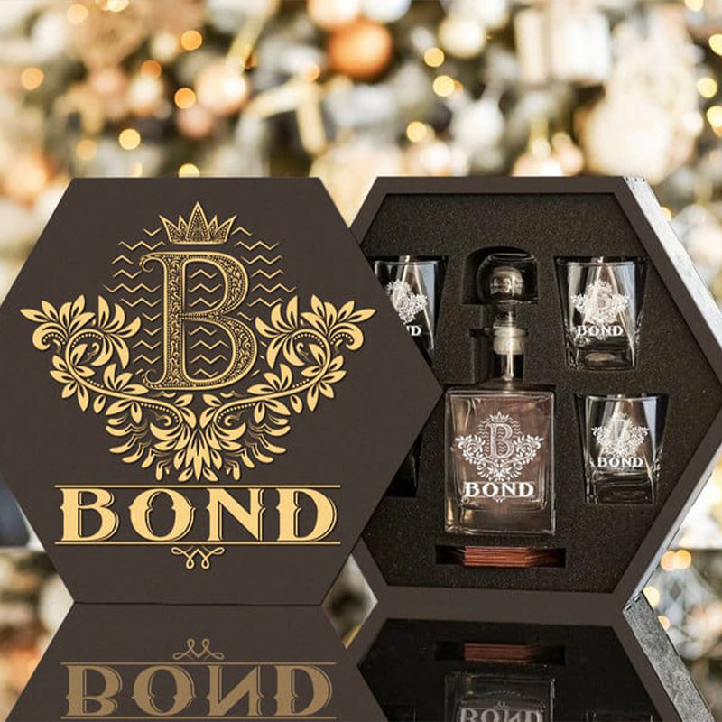 BOND - WHISKEY SET (Wooden box + Decanter + 4 Glasses + 4 Coasters)