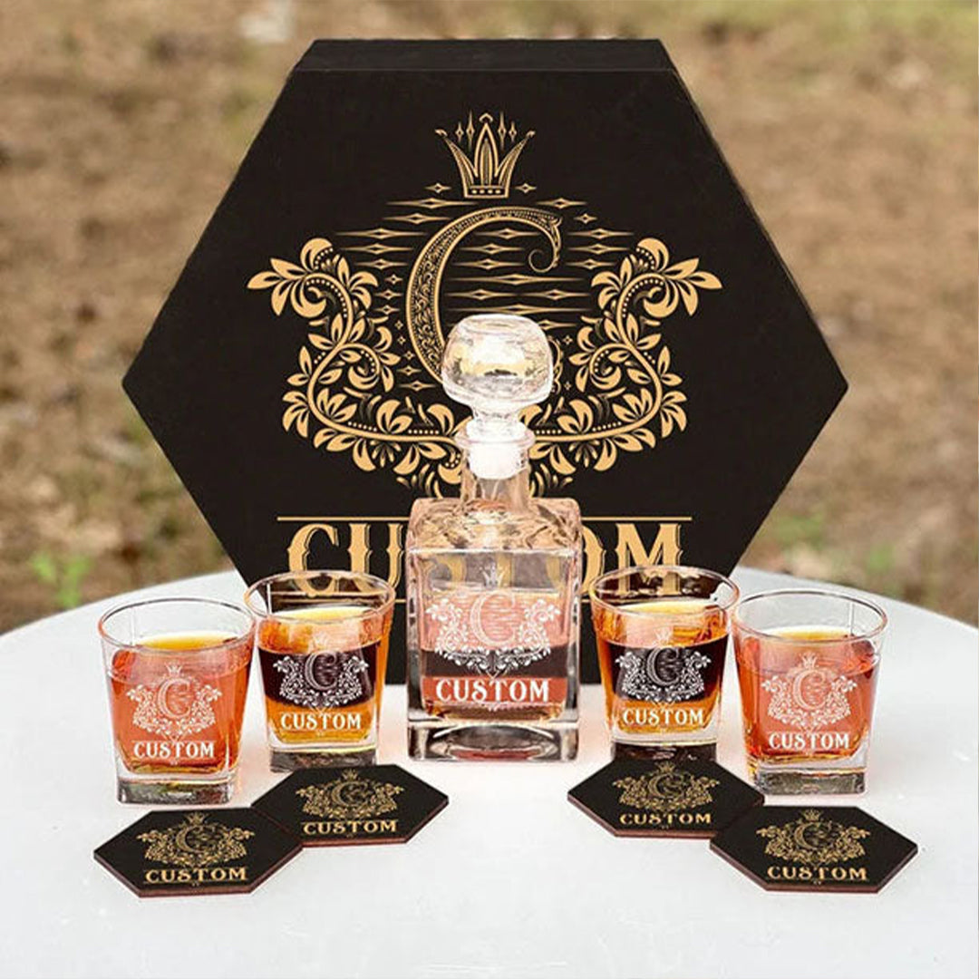 CUSTOM NAME - WHISKEY SET (Wooden box + Decanter + 4 Glasses + 4 Coasters)