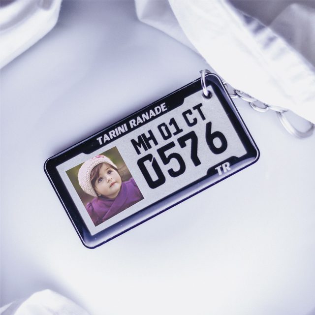 CUSTOM PHOTO NUMBER PLATE KEYCHAIN