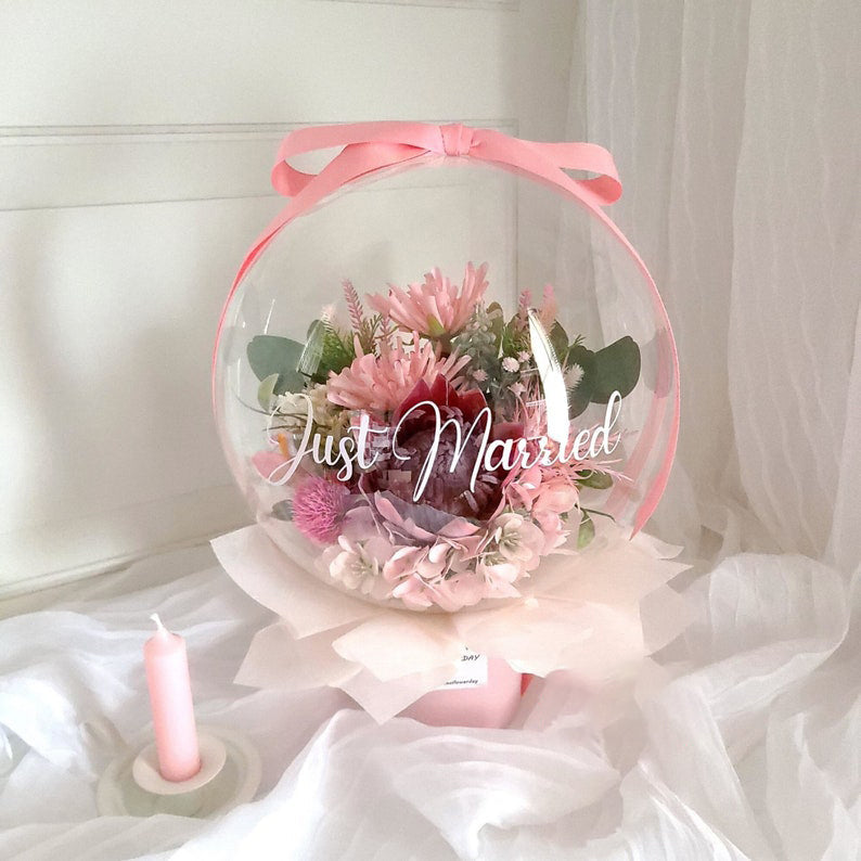 Protea Flower Balloon / Mother's Day, Special Gift, anniversary, Mothers Day, Graduation, Birthday, Congratulations, Personalized
