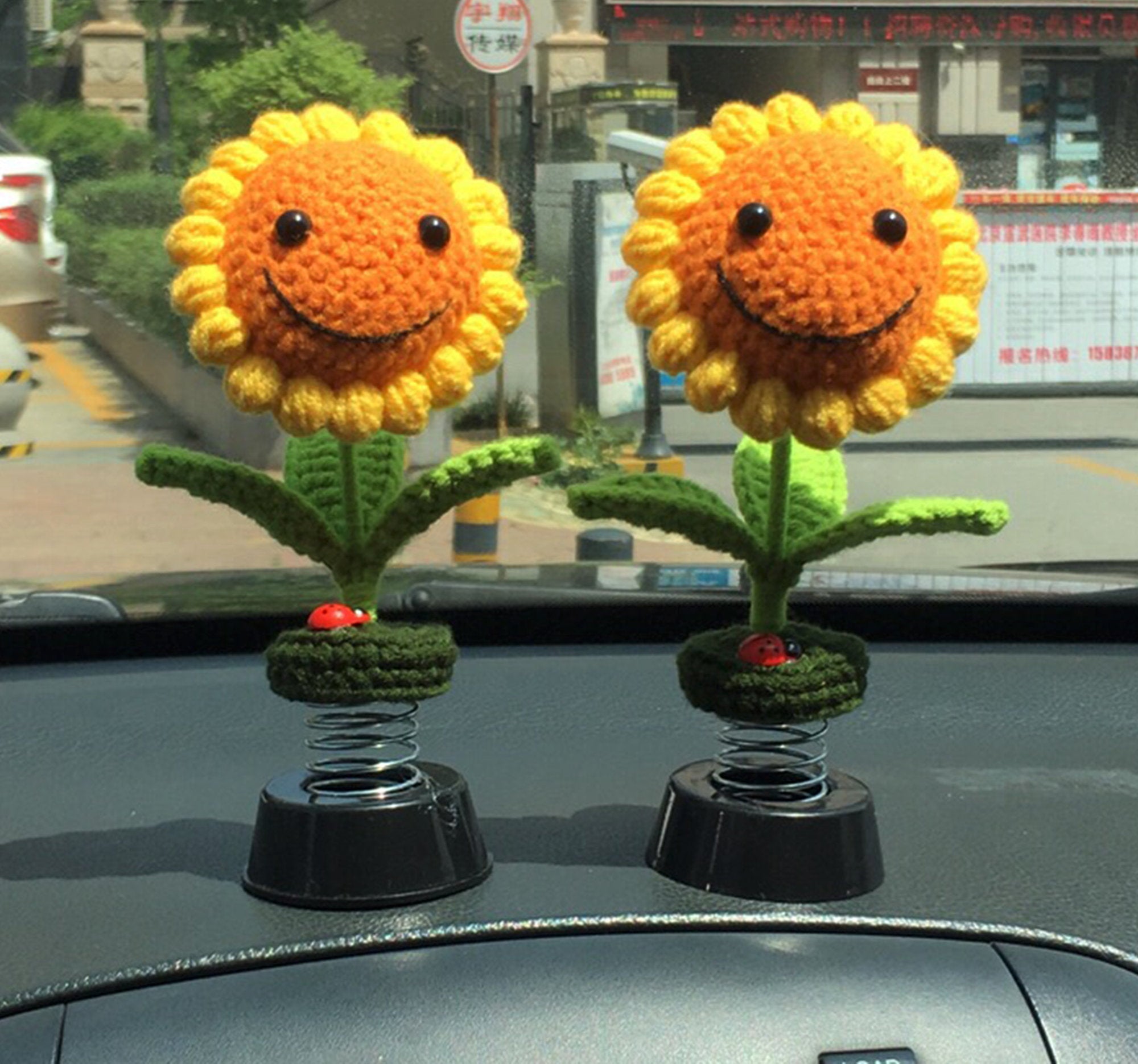 Crochet Car Accessories sunflower smiley face shaking head flower beetle decor Dashboard Decorations