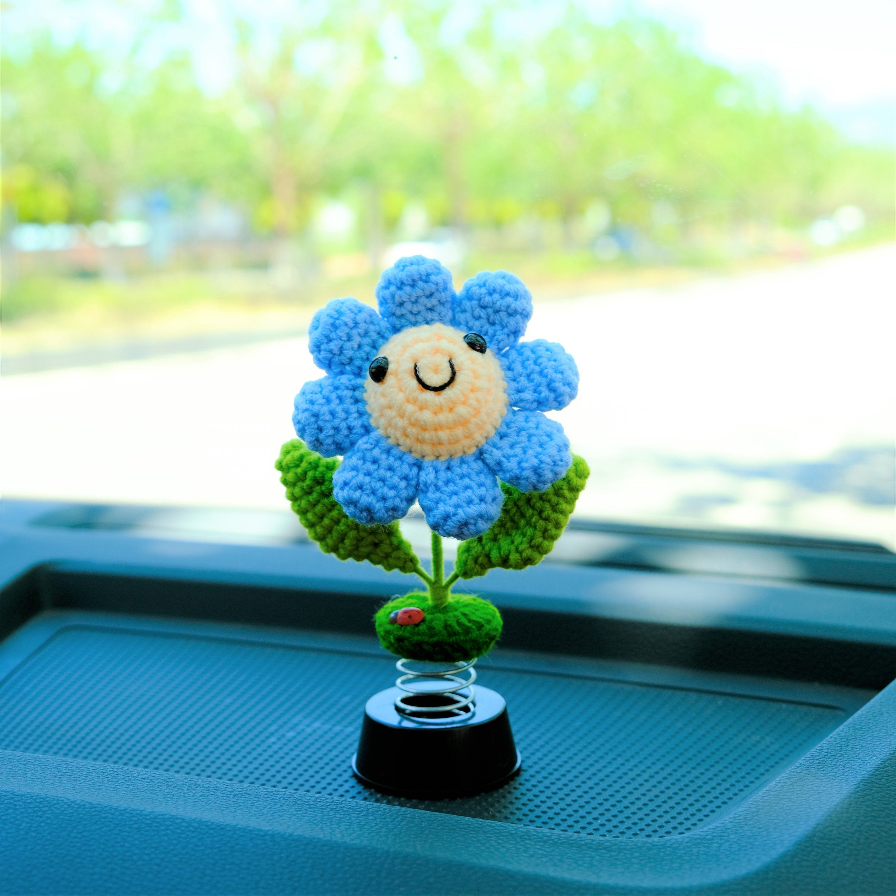 Crochet Car Accessories sunflower smiley face shaking head flower beetle decor Dashboard Decorations